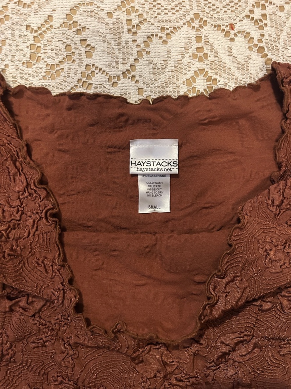 Haystacks Floral Off-Shoulder Scrunch Top, Warm Brown, Size S - Picture 5 of 6